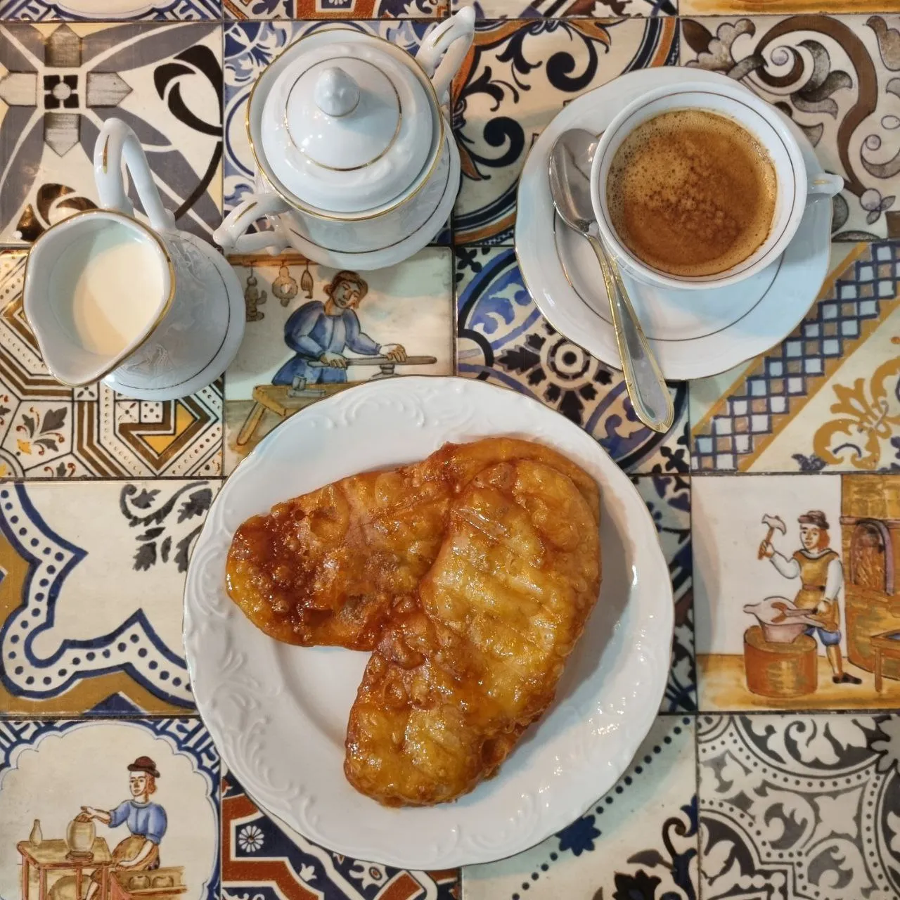 Abuelas – Dulce frito tradicional bañado en miel artesanal